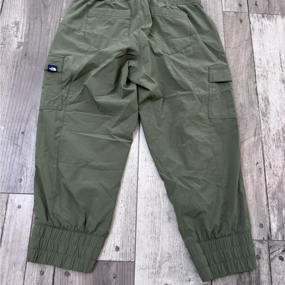 The North Face Drawstring Green Crop Capri Hiking Pants Women's Size 2 - Picture 7 of 8